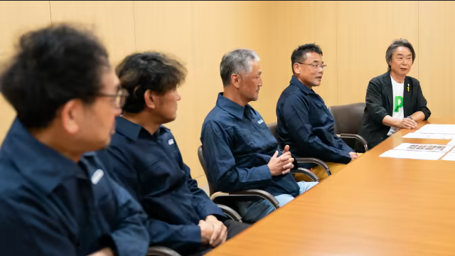 《皮克敏》早期概念：头部装有可替换AI芯片的生物